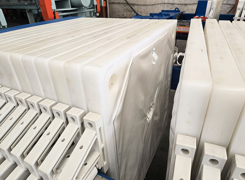 1763026180340934.jpg What is a CGR Filter Presses.jpg